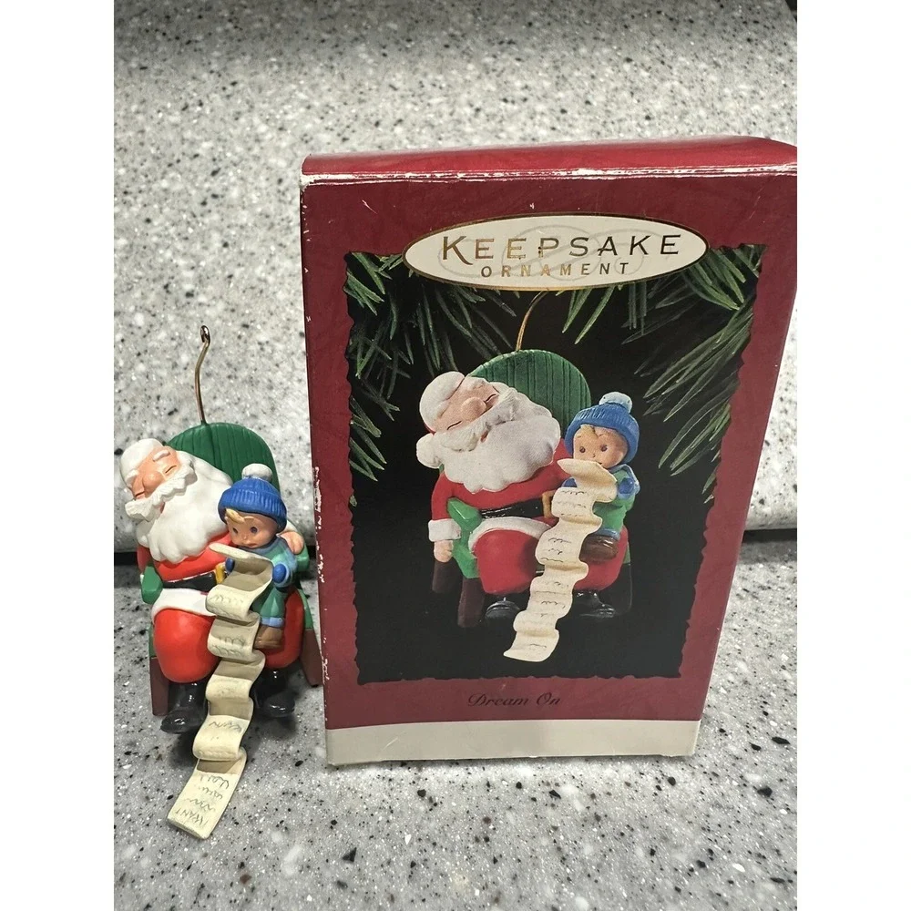 HALLMARK Keepsake 1995 DREAM ON Santa & Child Wish List CHRISTMAS‎ ORNAMENT